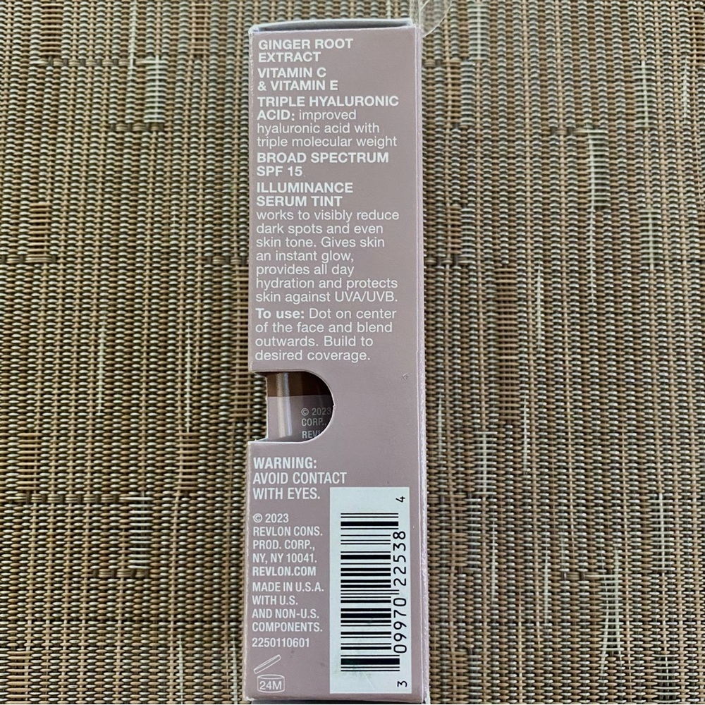 Revlon Illuminance Serum Tint Makeup - Picture 2 of 4